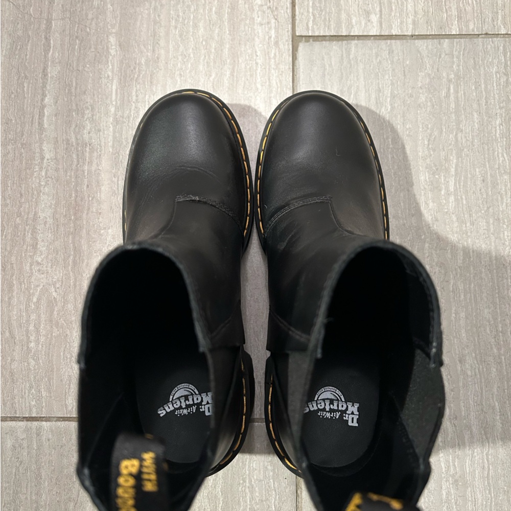 New Dr Marten Spence Heeled Boots - Picture 2 of 9